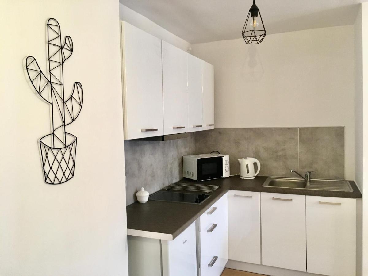 Apartamento Chmielna Centrum Varsovia Exterior foto